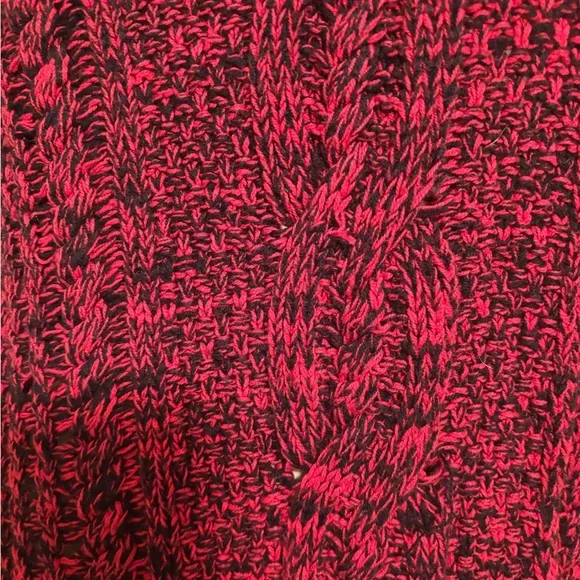 Red and Black Knit Sweater - Picture 4 of 4